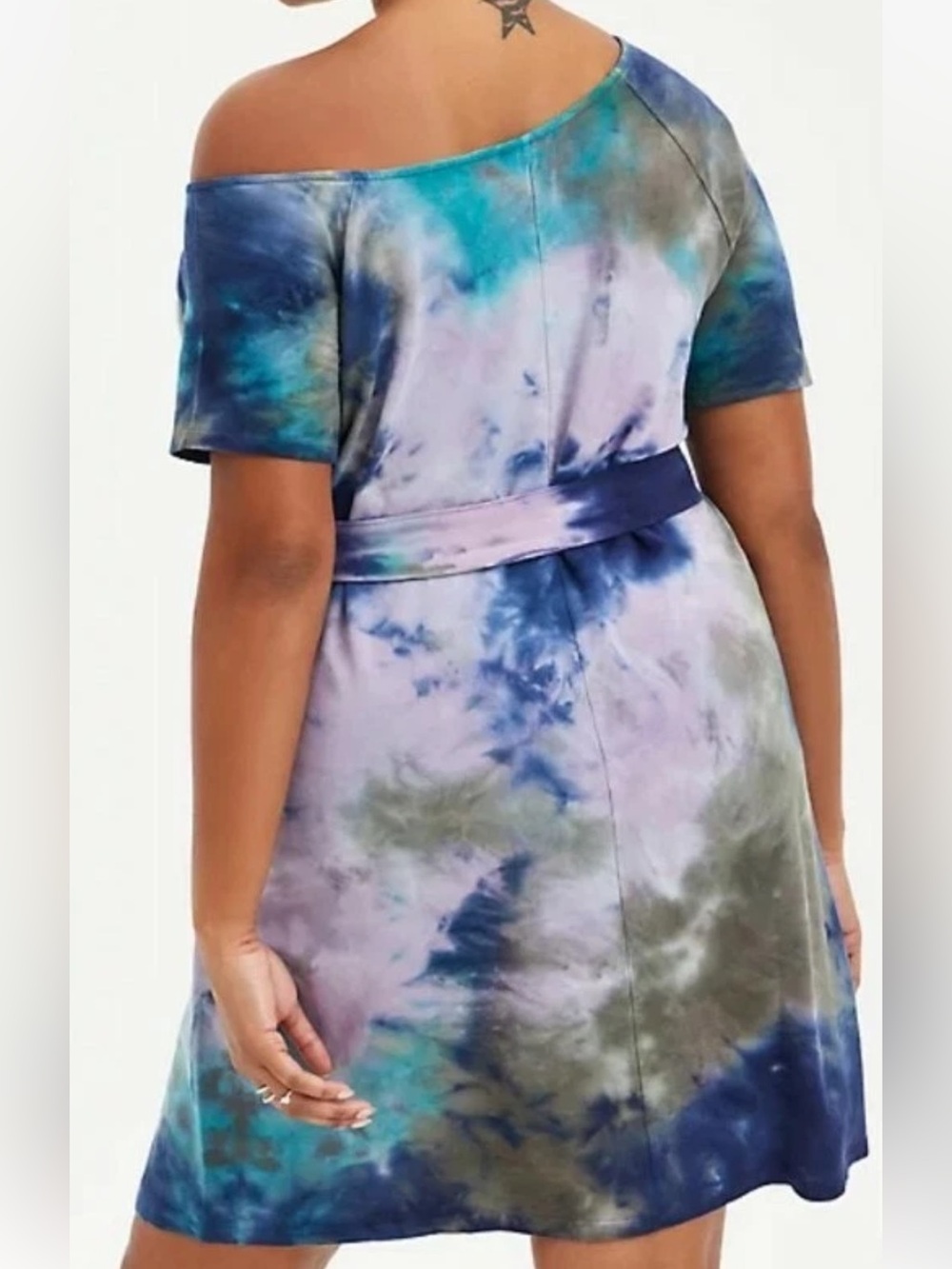 Torrid Tie-Dye Scoop Neck Midi Dress in Teal, Purple, and Gray. Size 1. - Picture 4 of 16